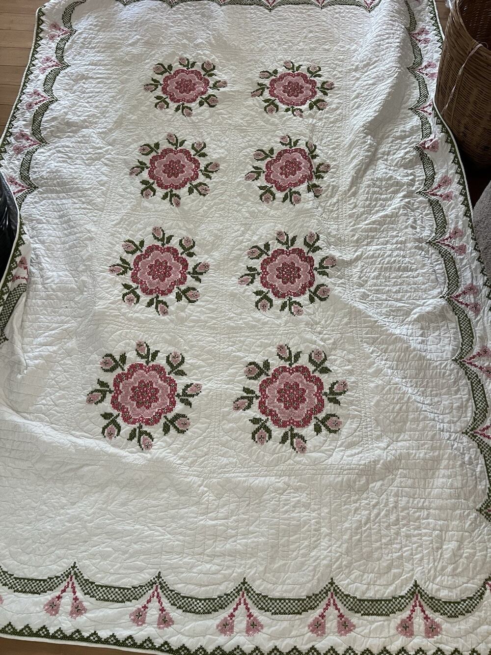 Vintage Hand Embroidered Cross Stitch Rose Quilt Twin 89x63” Floral Bedding